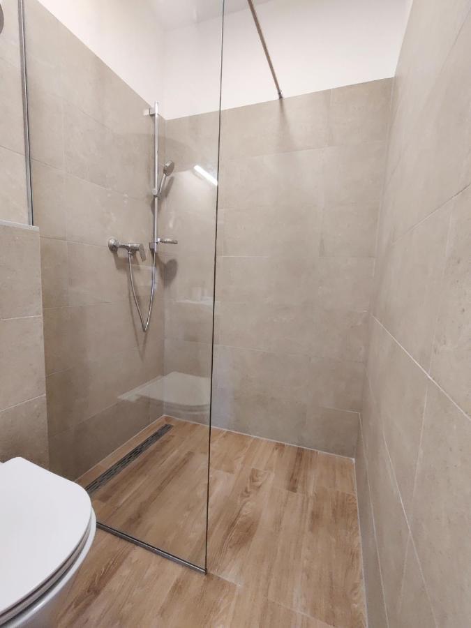 Brand New Apt W Balcony & Perfect Seaview At Center ฮวาร์ ภายนอก รูปภาพ