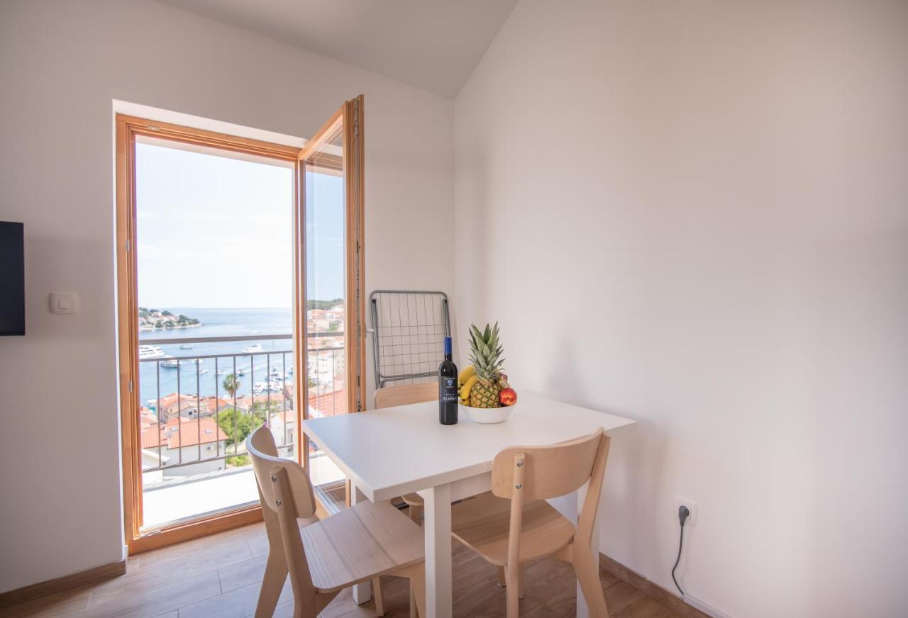 Brand New Apt W Balcony & Perfect Seaview At Center ฮวาร์ ภายนอก รูปภาพ