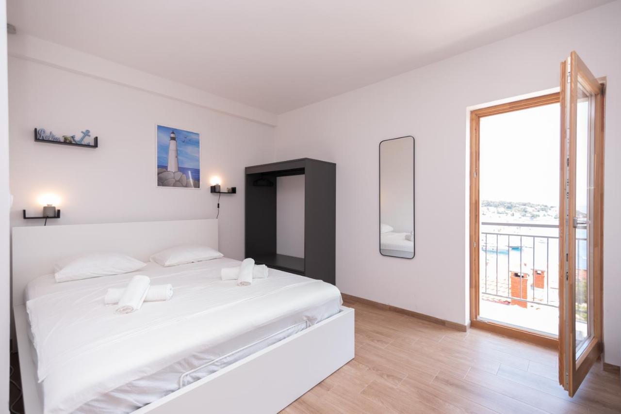 Brand New Apt W Balcony & Perfect Seaview At Center ฮวาร์ ภายนอก รูปภาพ